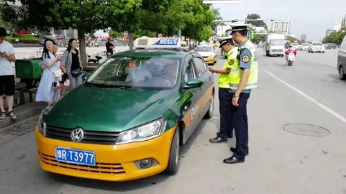 南陽交通執(zhí)法 宣傳與整治并舉 促出租汽車文明服務(wù)提質(zhì)